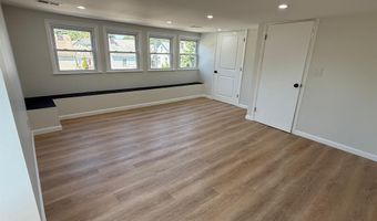 190 ELDER Ave, Bergenfield, NJ 07621
