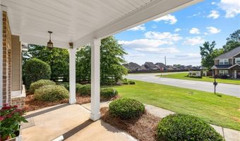 802 W RICHLAND Cir, Auburn, AL 36832