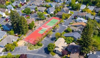 1824 Arroyo Sierra Ct, Santa Rosa, CA 95405