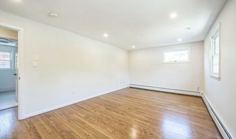 56 Glad Valley Dr, Billerica, MA 01821