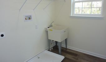 203 VILLA Dr, Clayton, DE 19938