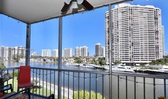 3030 Marcos Dr T512, Aventura, FL 33160