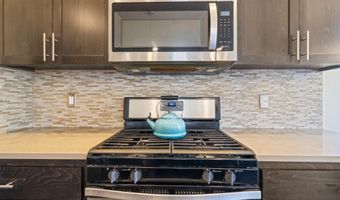 3523 NE Crystal Springs Dr, Bend, OR 97701