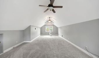 5516 Raceview Ave, Cincinnati, OH 45248