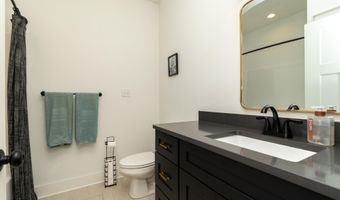 122 Elliott Rd, Aydlett, NC 27916
