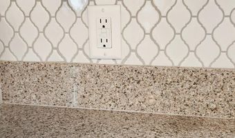 312 S 1st Ave, Brandon, SD 57005