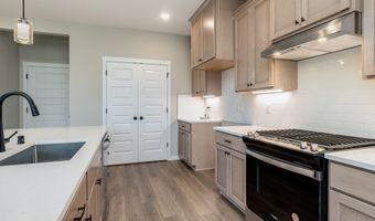 755 NW 29th St, Battle Ground, WA 98604