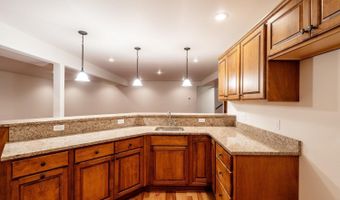 27 Hilltop Drive Dr, Buffalo, WY 82834