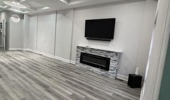 3026 E MONUMENT St, Baltimore, MD 21205