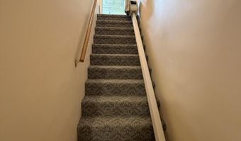 206 Meadow Ridge Dr, Bardstown, KY 40004