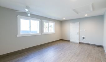 207 N MAPLE St, Bingen, WA 98605