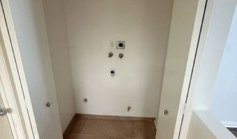 3510 W Sweetbay Ct, Anaheim, CA 92804