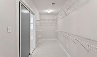42645 COCHRANS LOCK Dr, Ashburn, VA 20148