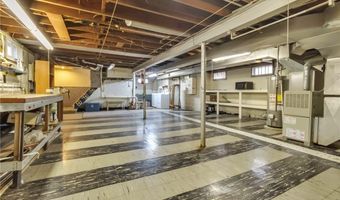96 Amherstdale Rd, Amherst, NY 14226