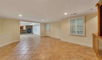 5035 Towne Lk, Woodstock, GA 30189