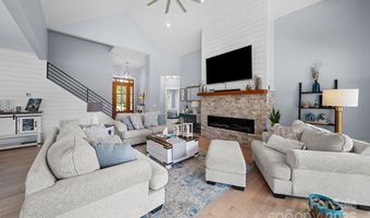 604 Muirfield Dr, Albemarle, NC 28001
