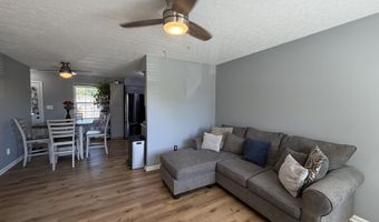 102 Cypress St, Bardstown, KY 40004