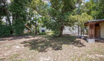 208 E WINTHROP St, Avon Park, FL 33825