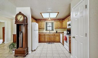 1810 Burr Oak, Adkins, TX 78101