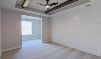 727 E Lexington Ln, Andover, KS 67002