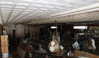 802 N Jefferson St, Ava, MO 65608