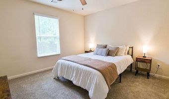 372 Morning Dr, Athens, GA 30606
