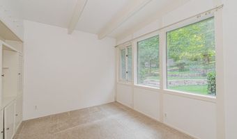 203 Hoyt St, Darien, CT 06820