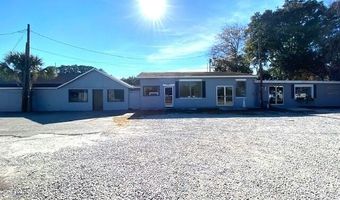 3 County Shed Rd, Beaufort, SC 29906