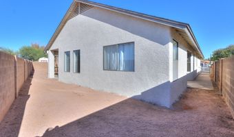 1862 N CENTER Ave, Casa Grande, AZ 85122