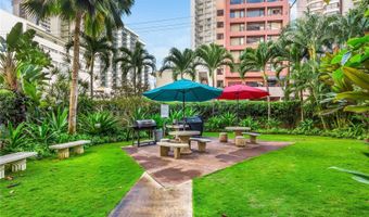 425 Ena Rd 607C, Honolulu, HI 96815