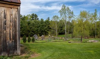 87 Porter Rd, Bath, NH 03740