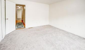 8 High St F2, Acton, MA 01720