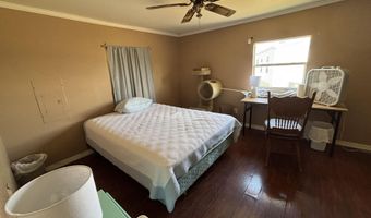 1161 Waterway Dr, Barefoot Bay, FL 32976
