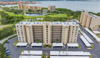 2621 COVE CAY Dr 407, Clearwater, FL 33760