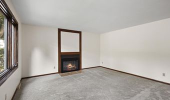 10 Krystana Way, Madison, WI 53711