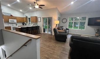 405 Sun Cir, Avon, MN 56310