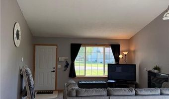 266 1st St SE, Avon, MN 56310