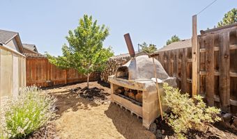 21227 Thornhill Ln, Bend, OR 97701