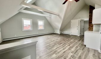 23 E Main St, Branford, CT 06405