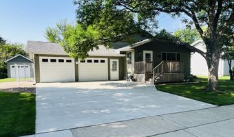 622 NE 23rd Ave, Aberdeen, SD 57401