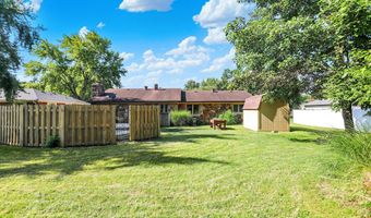 830 Yosemite Dr, Indianapolis, IN 46217