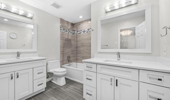 9403 FERRY LANDING Ct, Alexandria, VA 22309