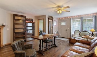 1012 Bartlett Ave, Altoona, WI 54720