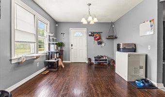 112 S Hill St, Athens, TN 37303