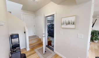 6015 Overlook Way, Mills, WY 82604
