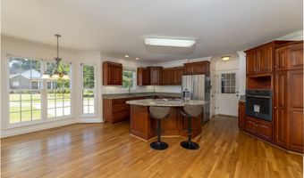 975 AVALON Ln, Anniston, AL 36207