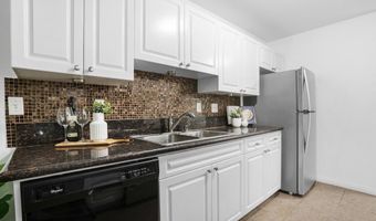 3040 Alta View Dr 106, San Diego, CA 92139