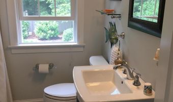 23 Seabreeze Dr, Bourne, MA 02532