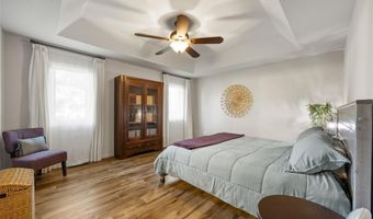 149 Country Club Ct, Anamosa, IA 52205