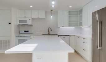304 Ruella # C Ave, Bay St. Louis, MS 39520